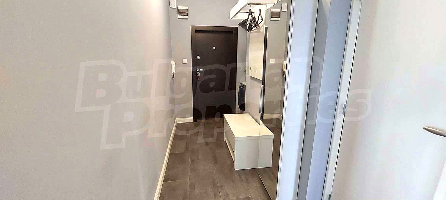 Gallery Picture 23