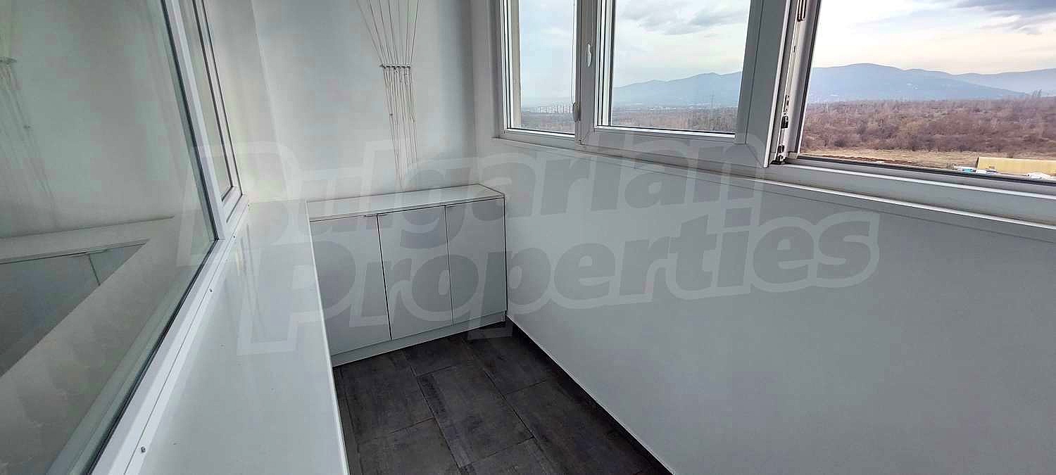 Gallery Picture 25