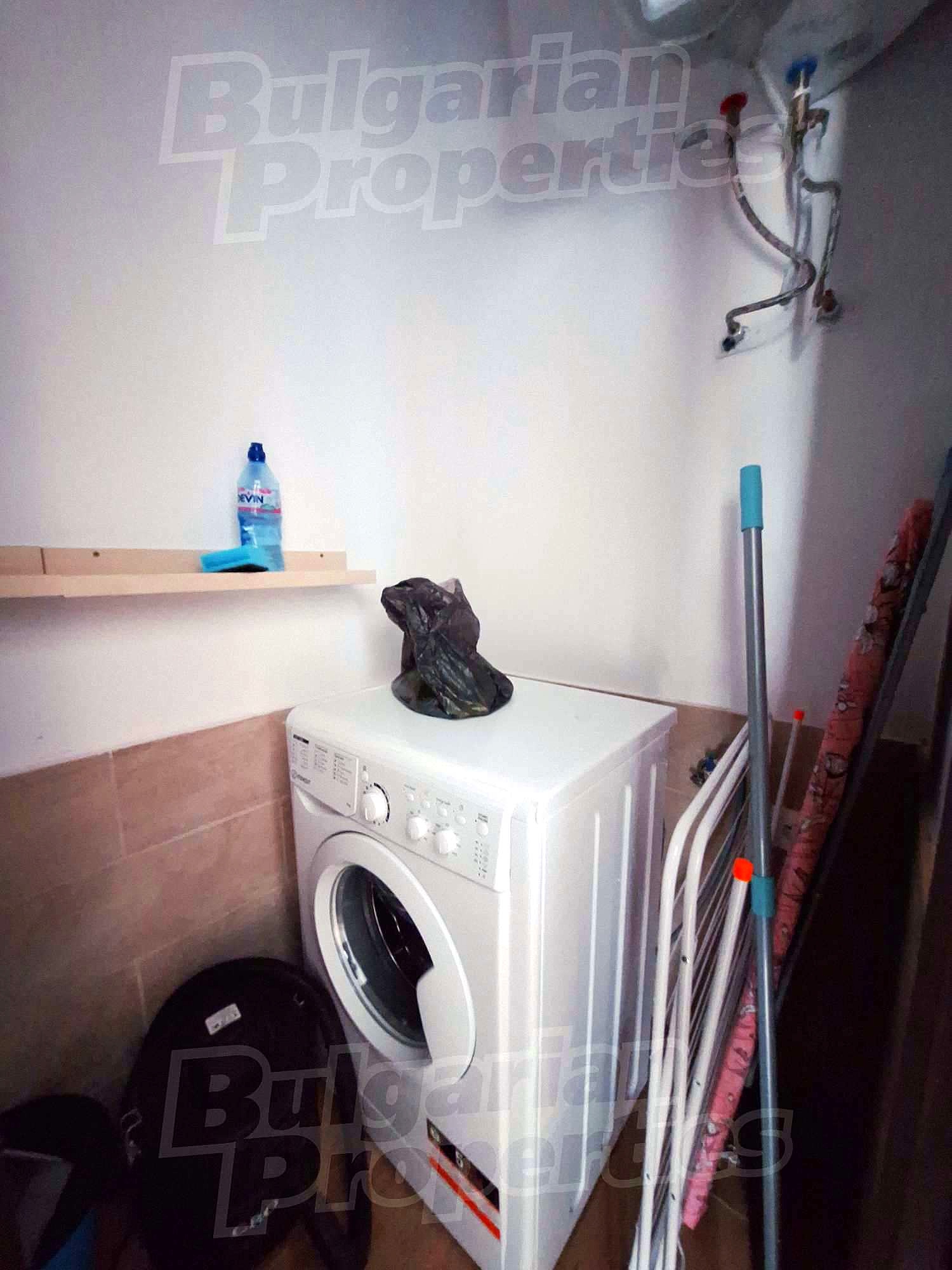 Gallery Picture 17