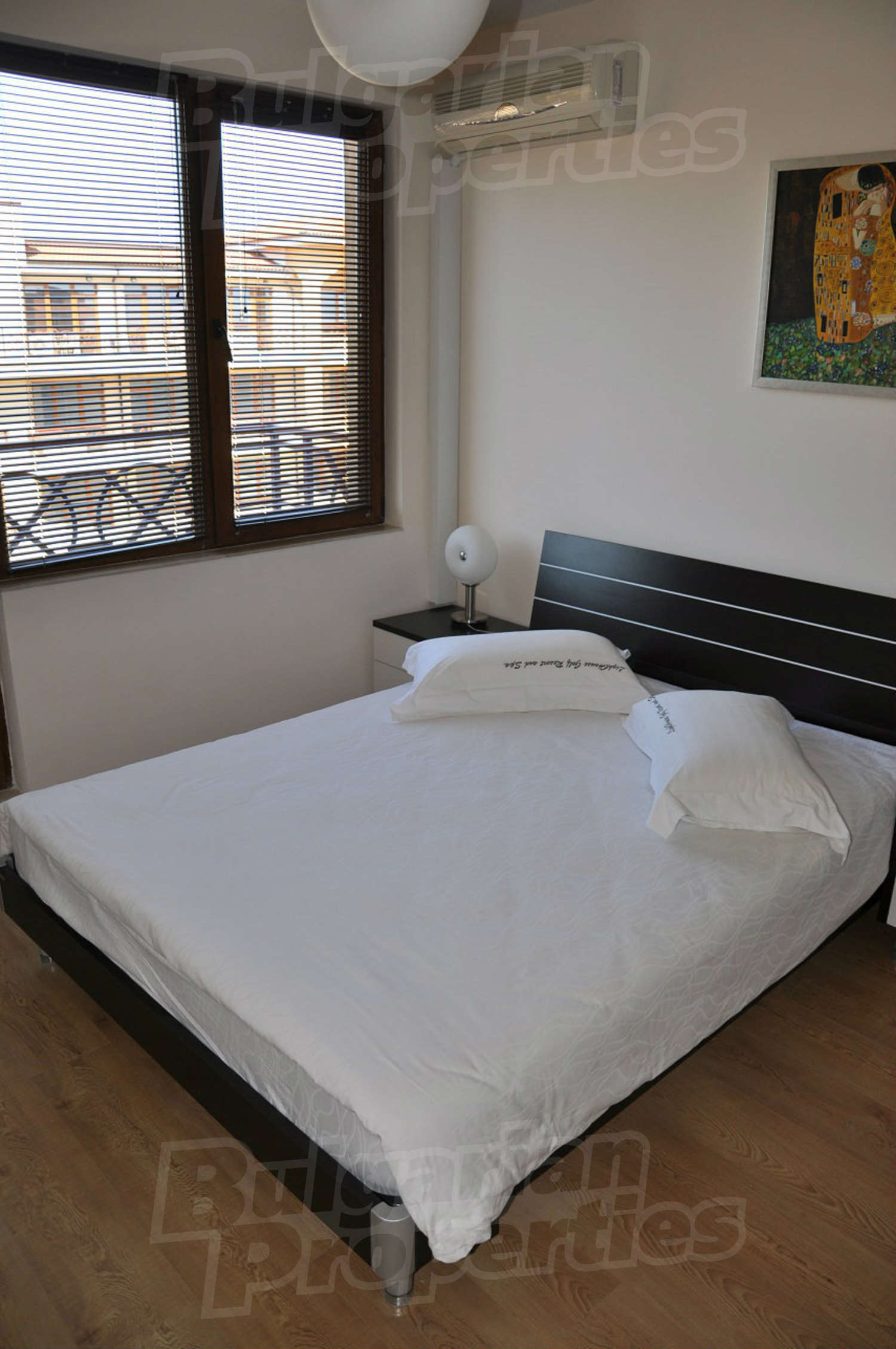 Gallery Picture 15