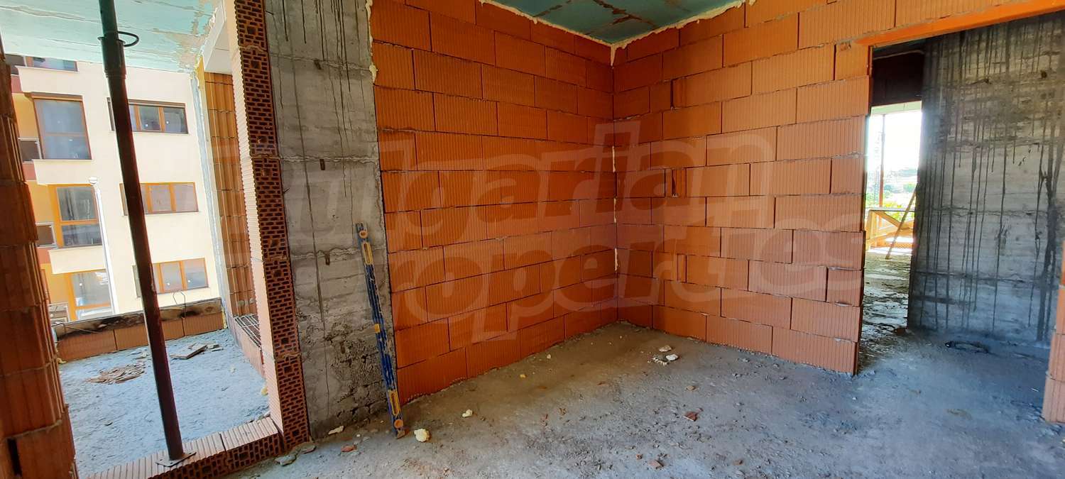 Gallery Picture 6