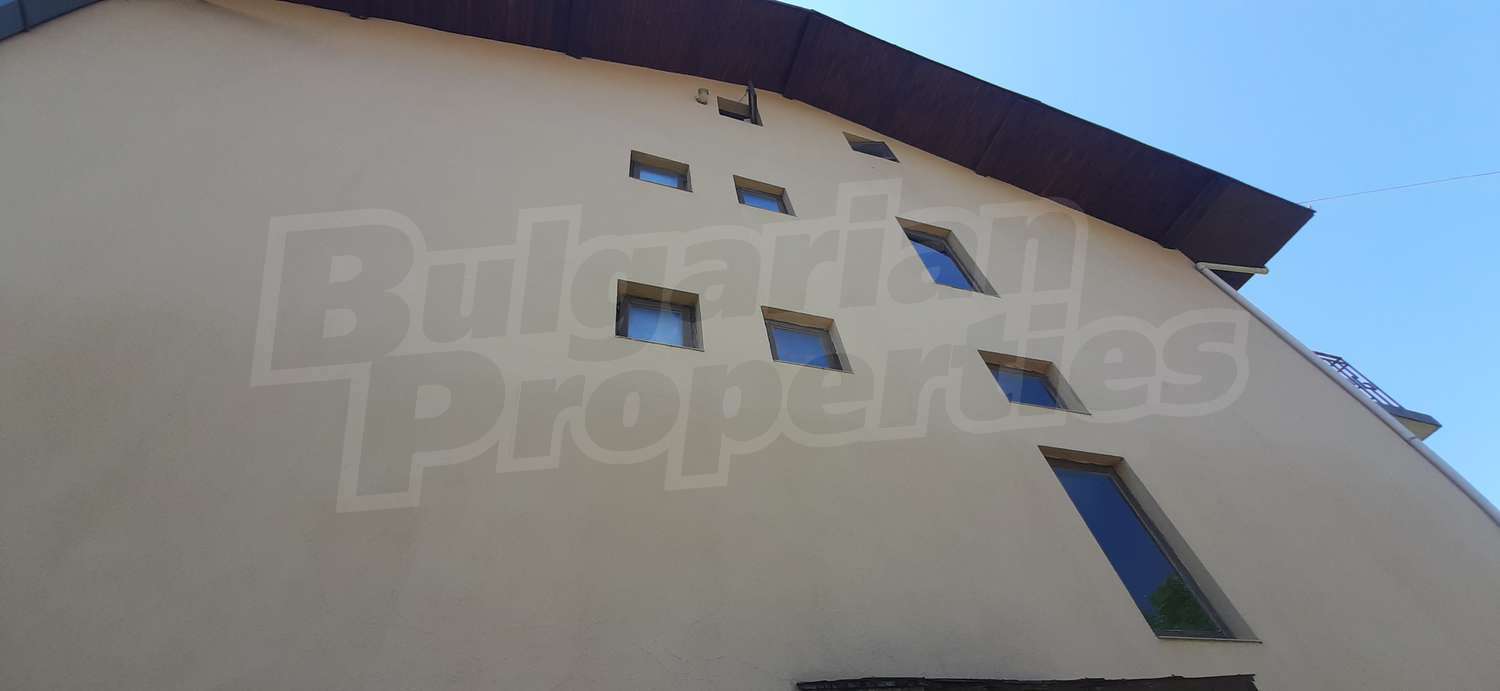 Gallery Picture 34