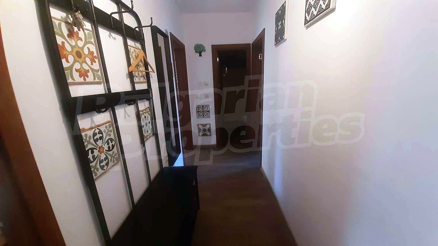 Gallery Picture 17