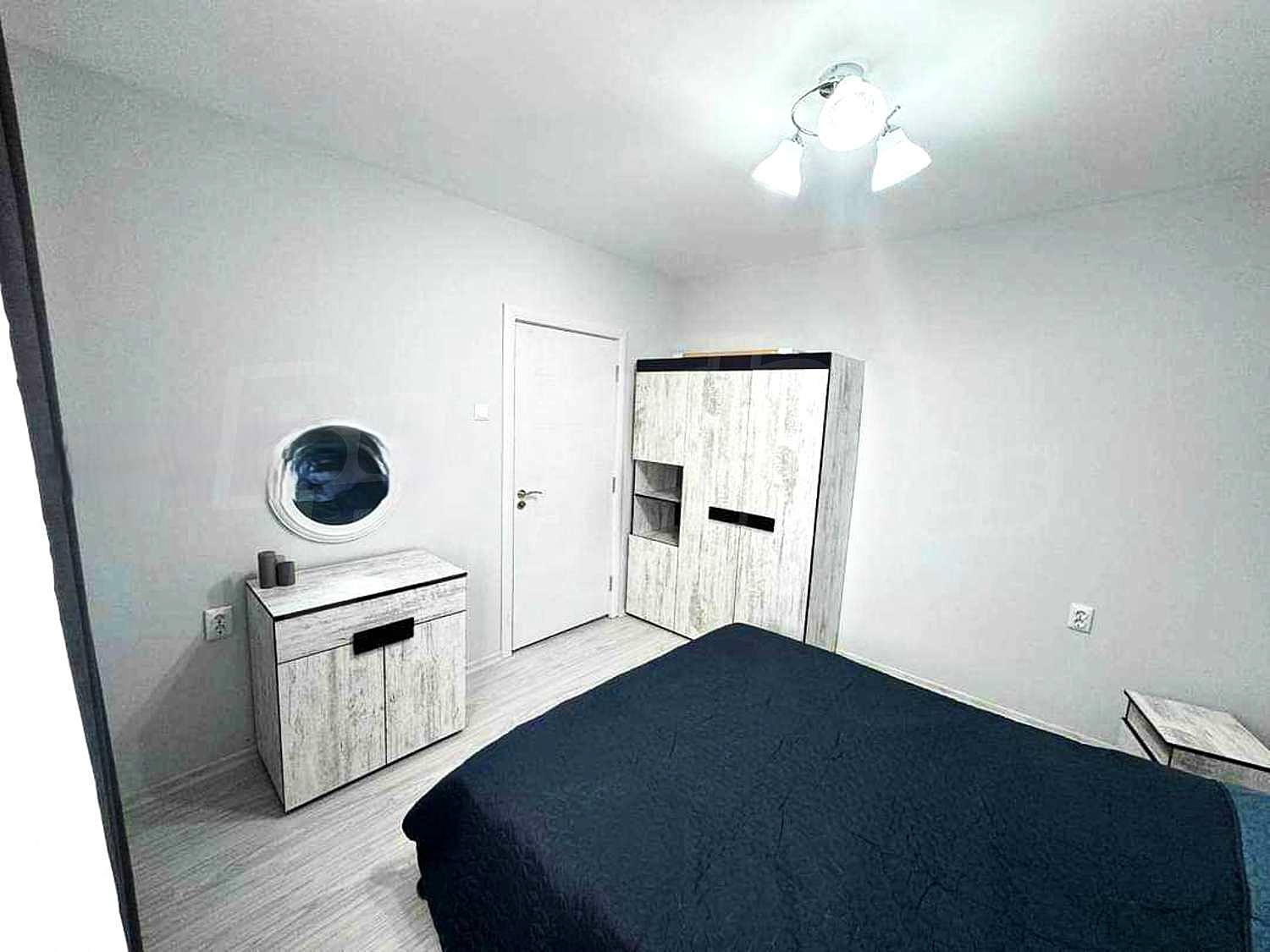 Gallery Picture 6