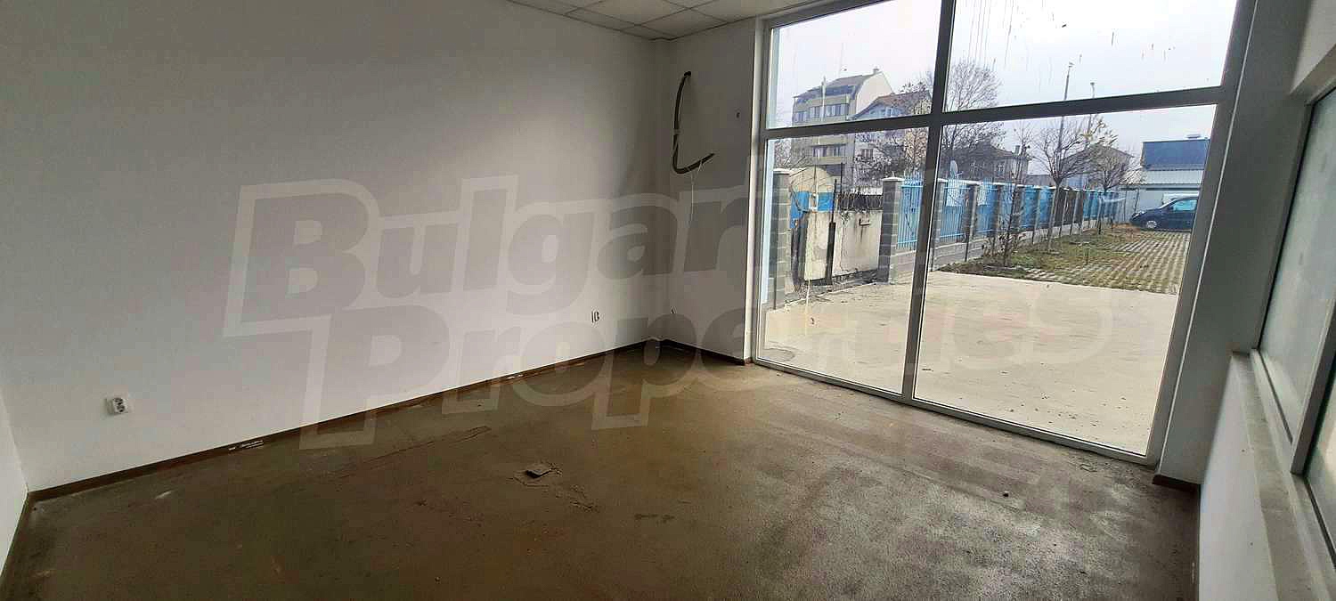 Gallery Picture 24