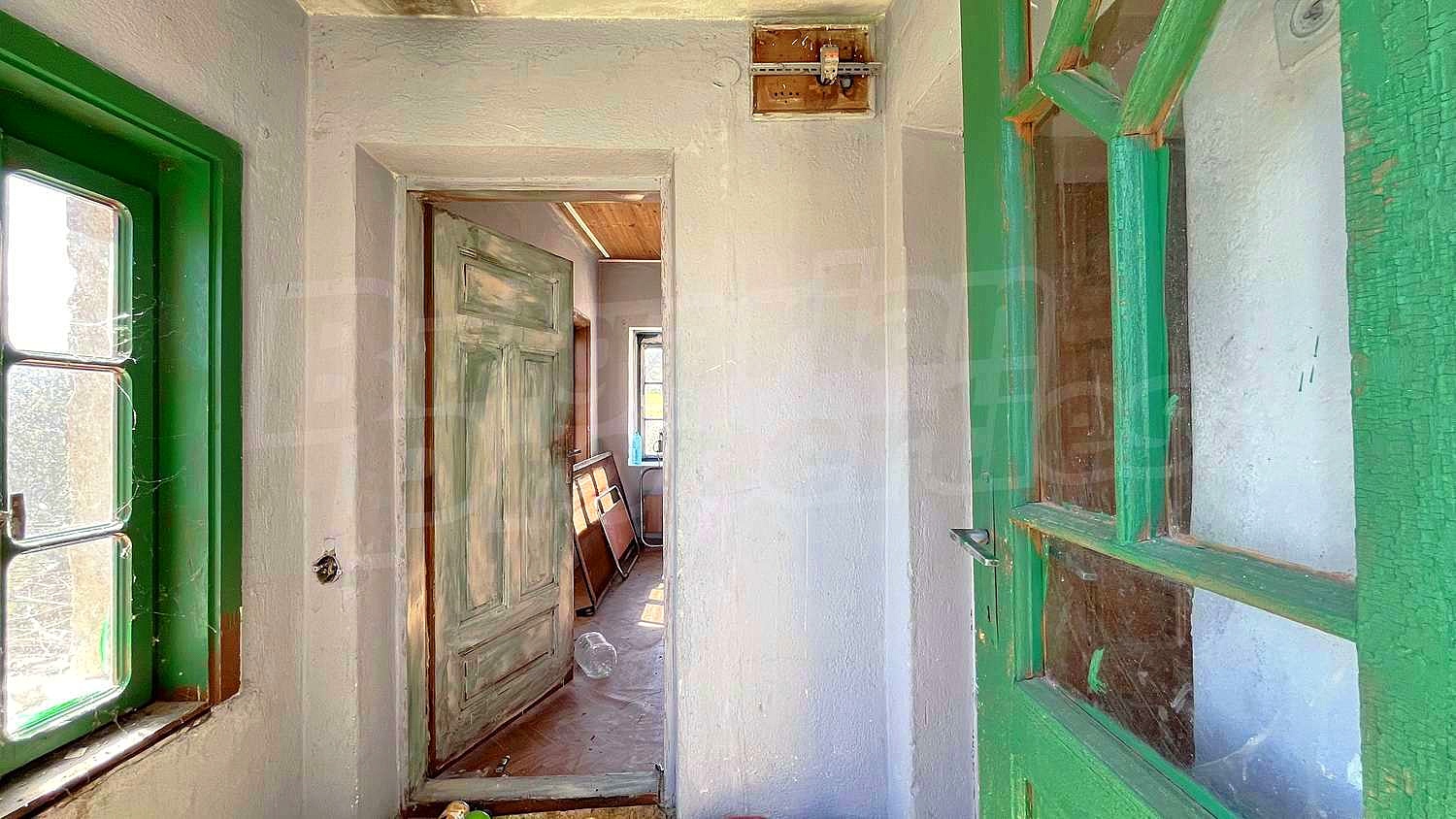 Gallery Picture 15