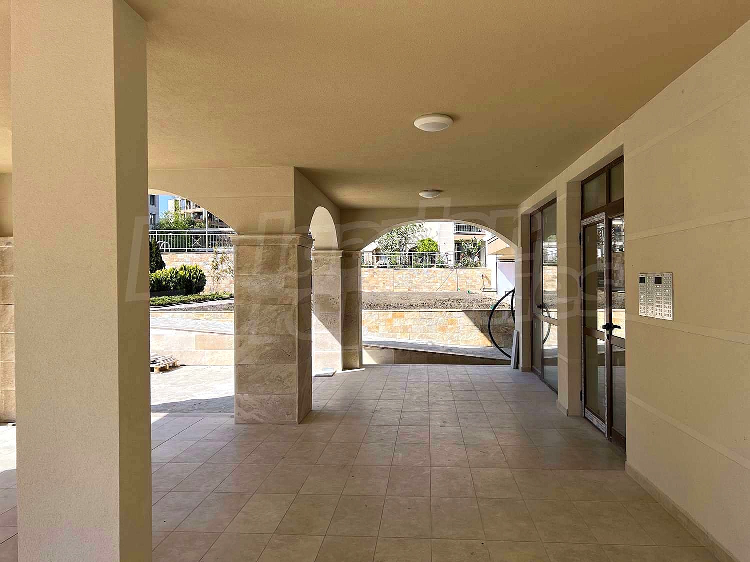 Gallery Picture 18