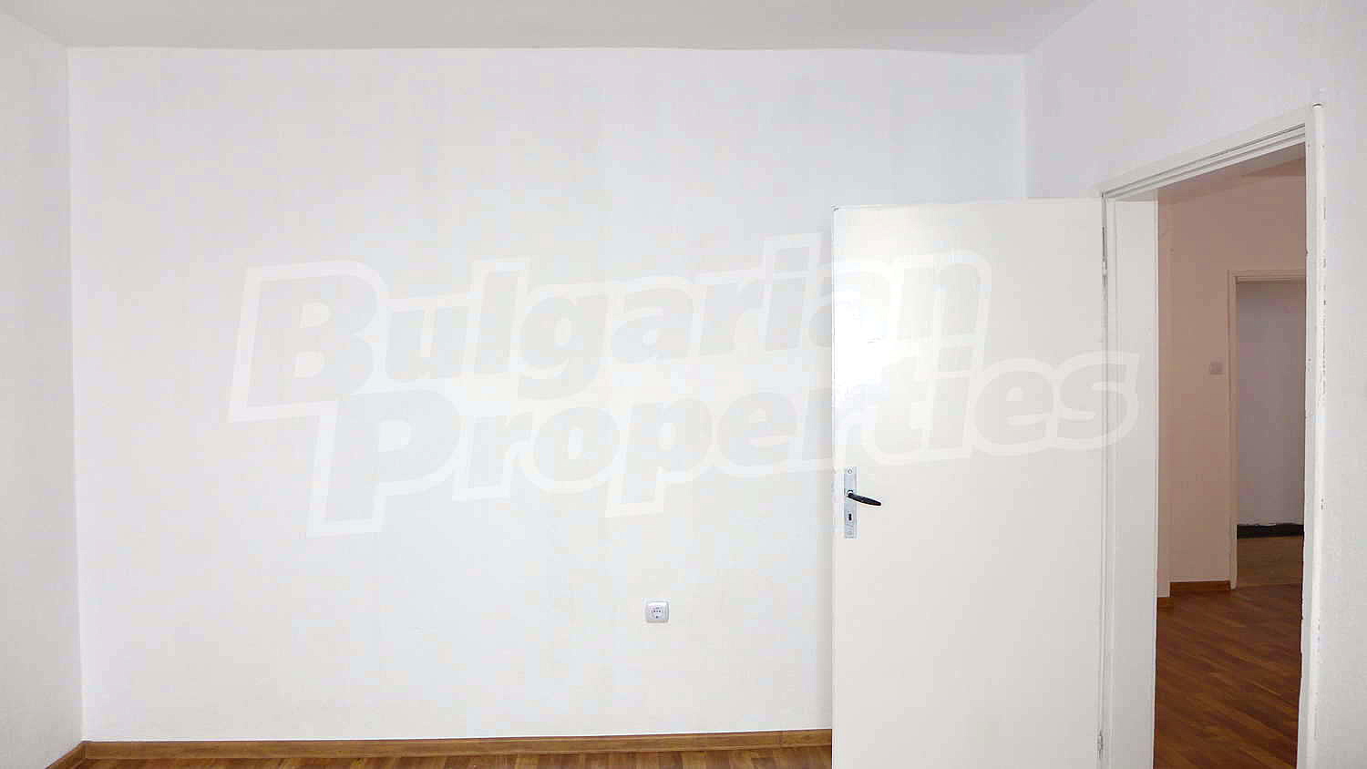 Gallery Picture 10