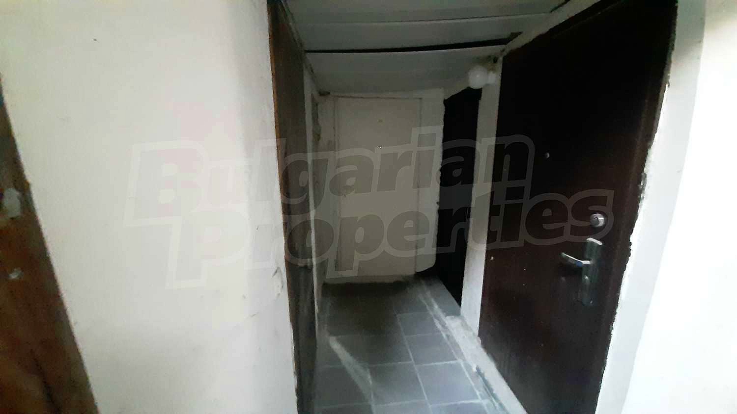 Gallery Picture 10