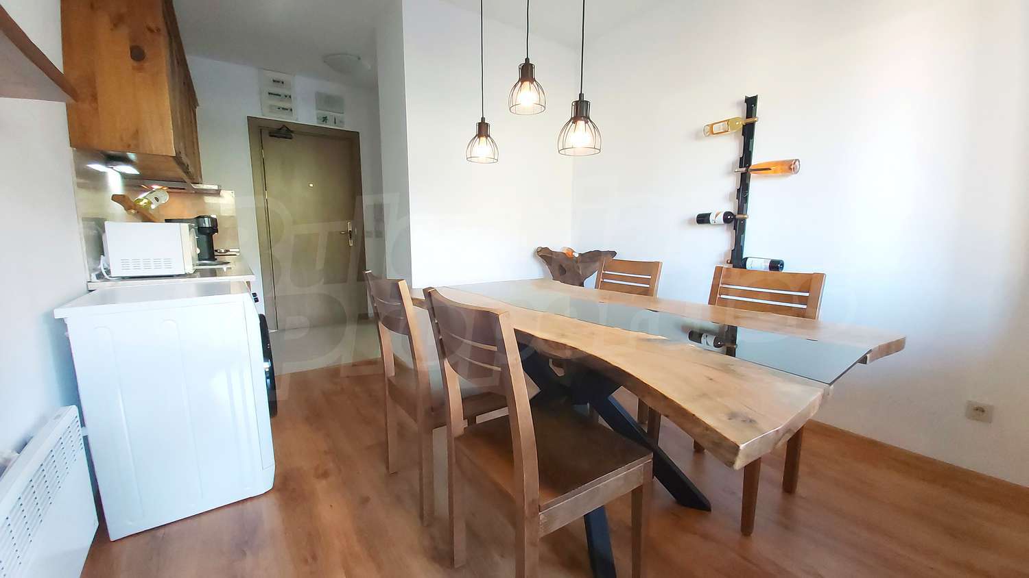 Gallery Picture 12