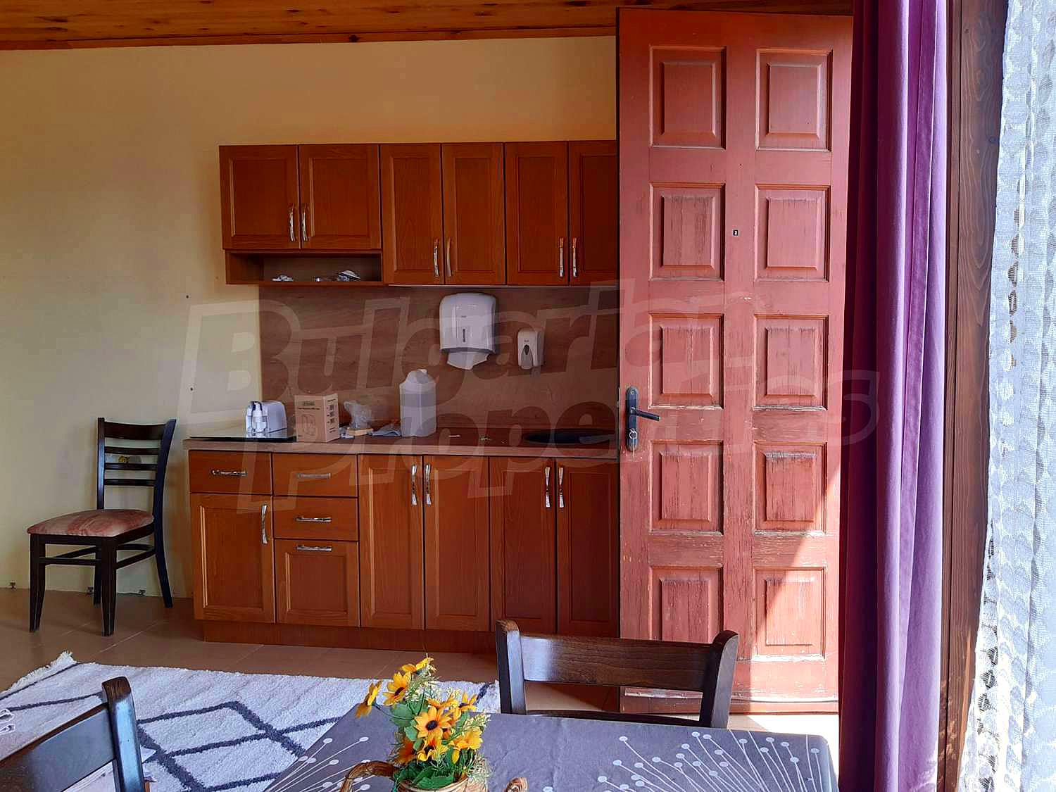 Gallery Picture 35