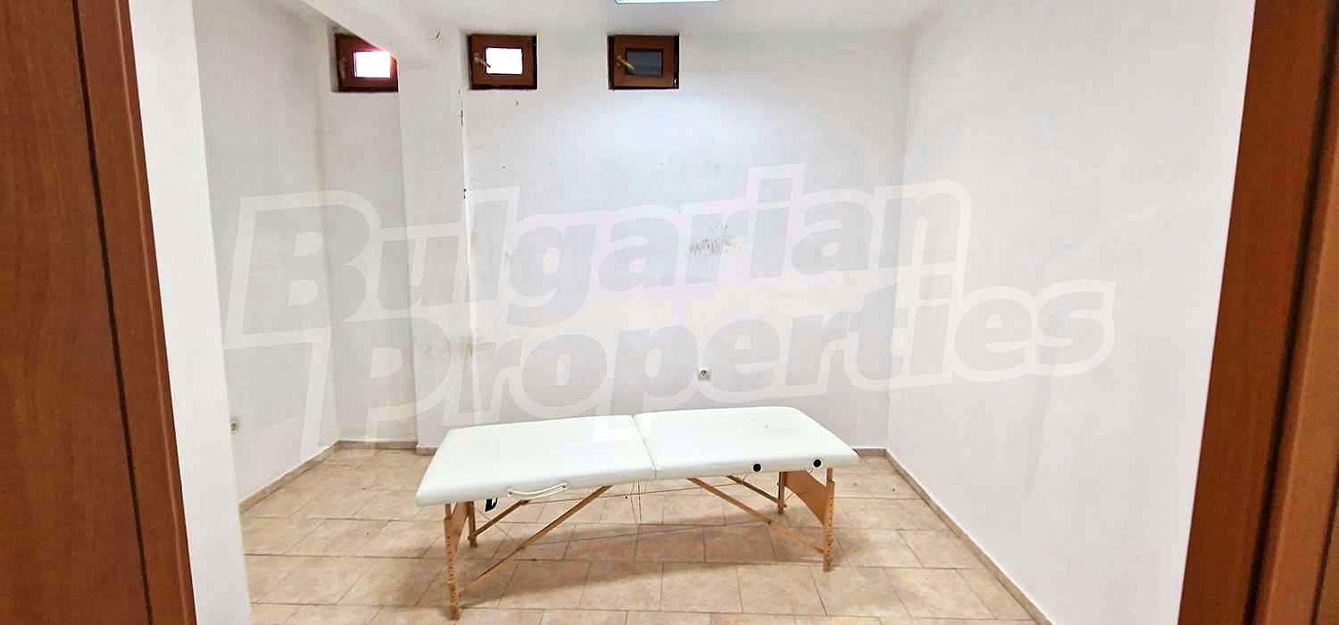 Gallery Picture 8