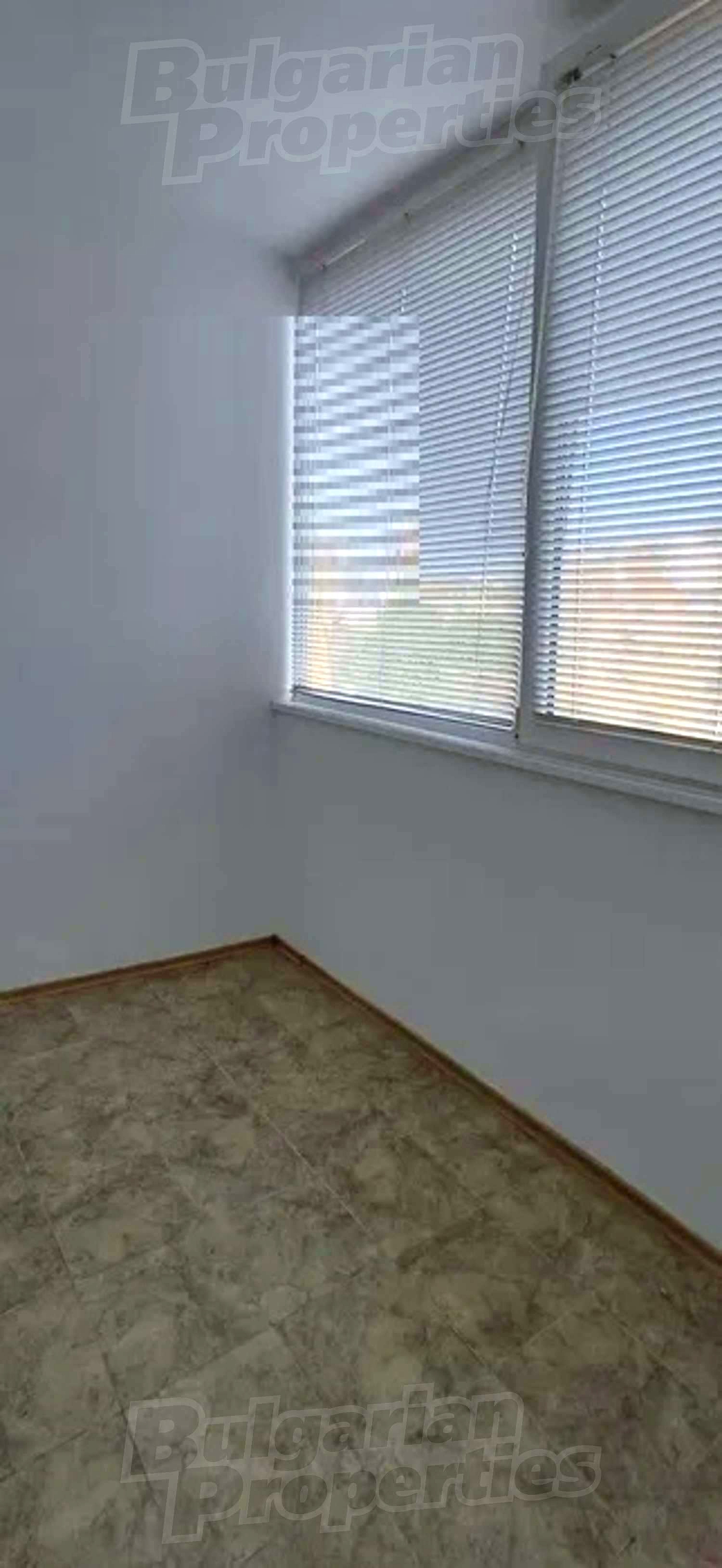 Gallery Picture 13