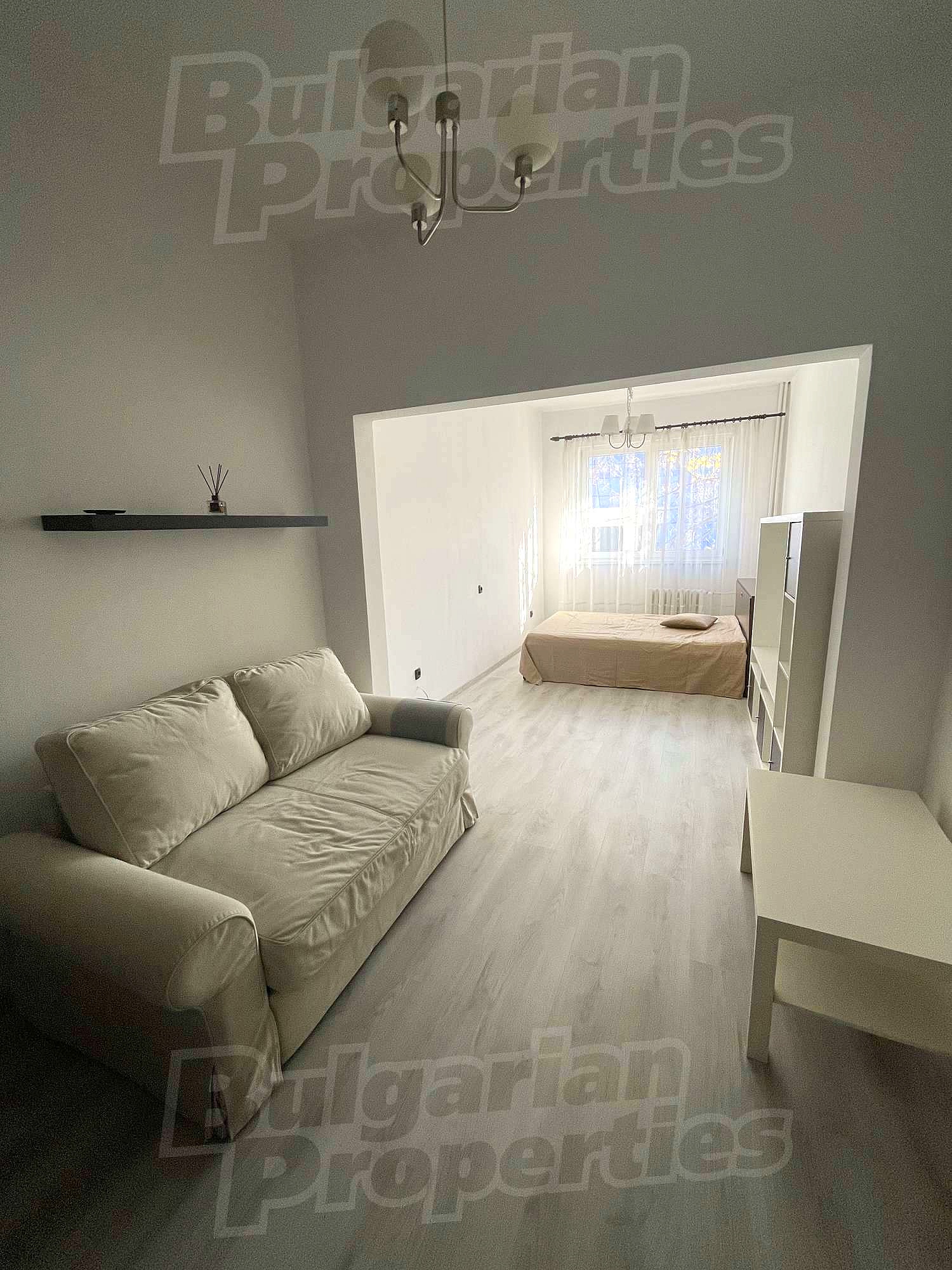 Gallery Picture 13