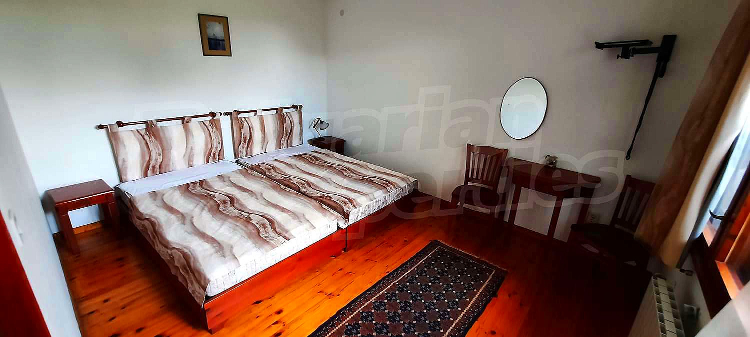 Gallery Picture 39