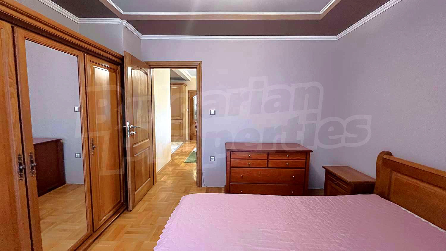 Gallery Picture 8