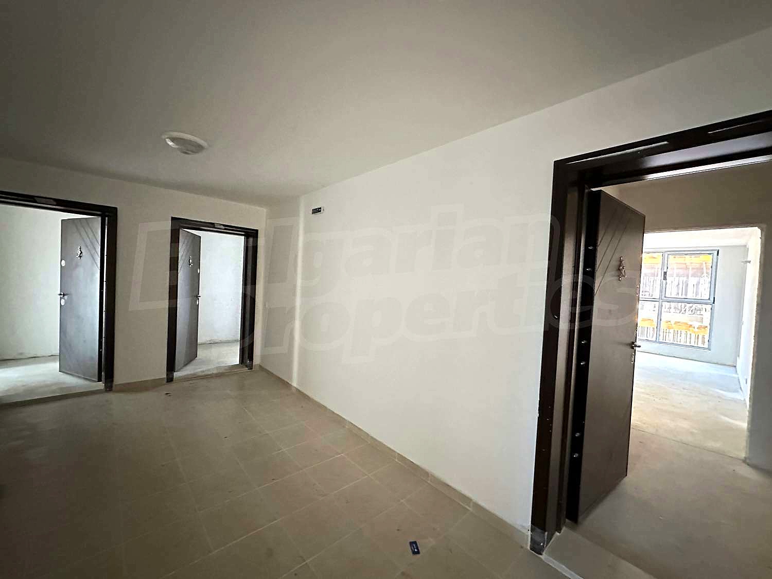 Gallery Picture 16