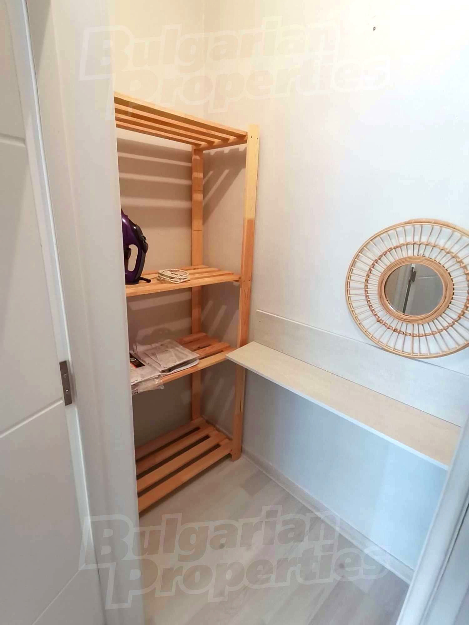 Gallery Picture 24