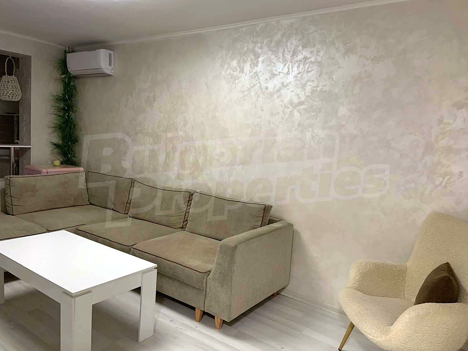 Gallery Picture 14