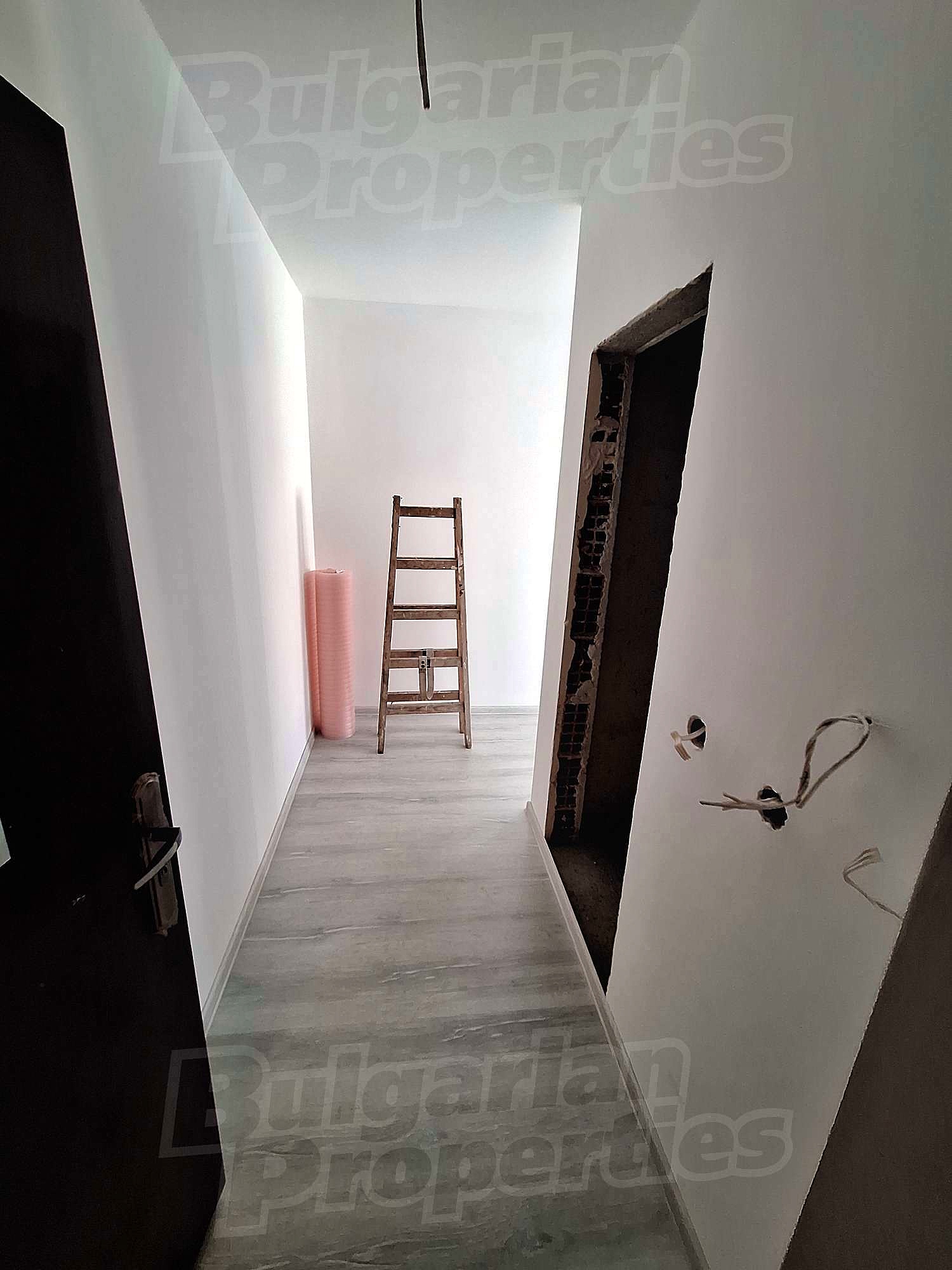 Gallery Picture 11