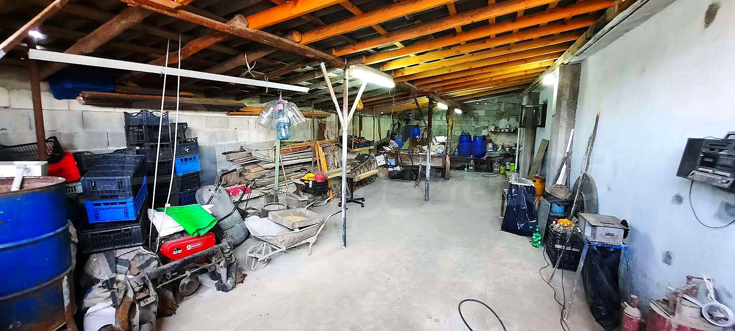 Gallery Picture 54