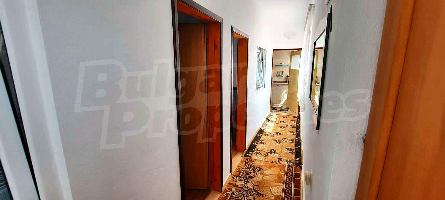 Gallery Picture 16