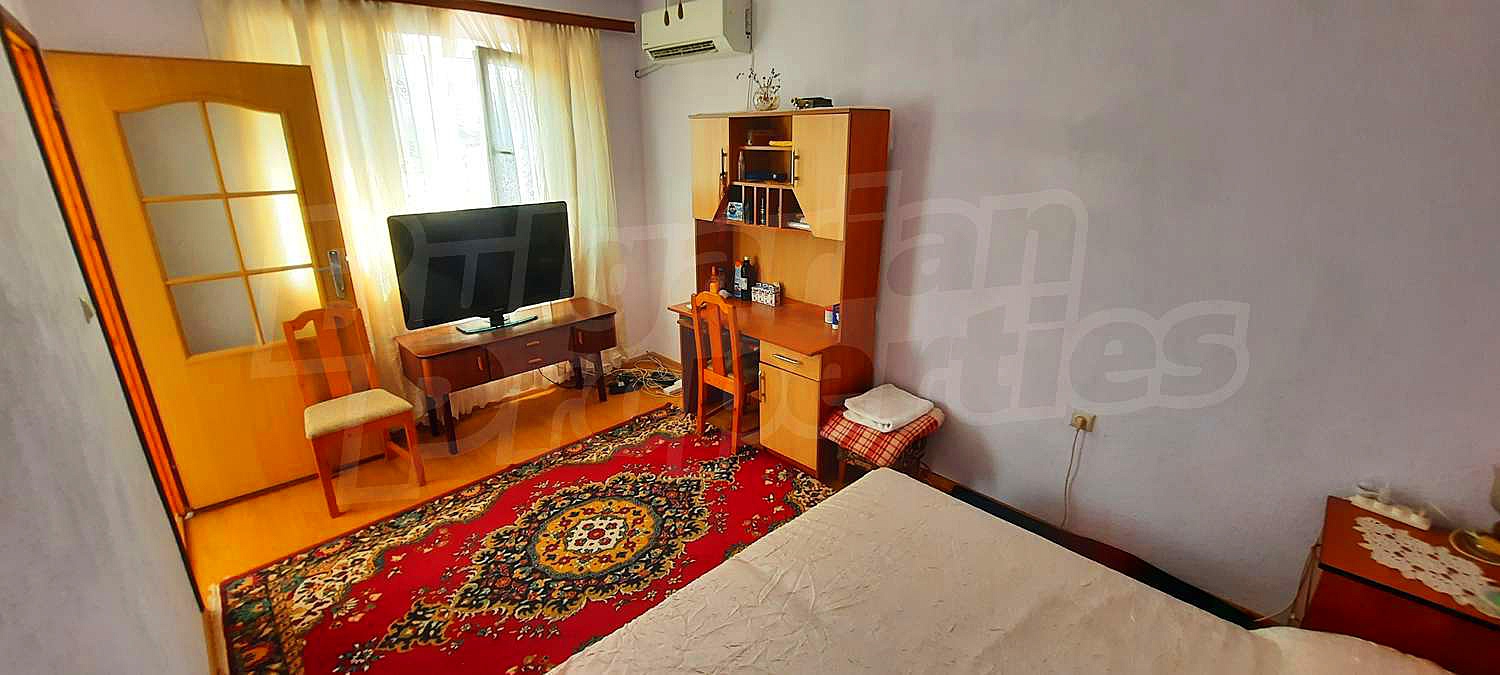 Gallery Picture 18