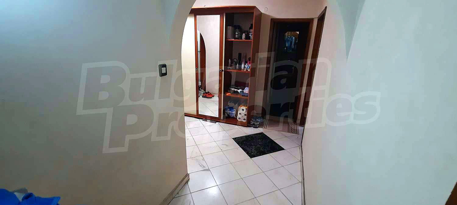 Gallery Picture 14
