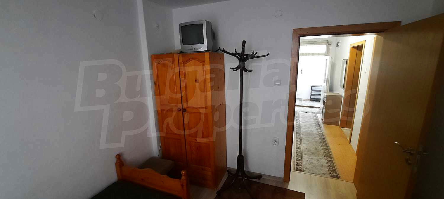 Gallery Picture 11