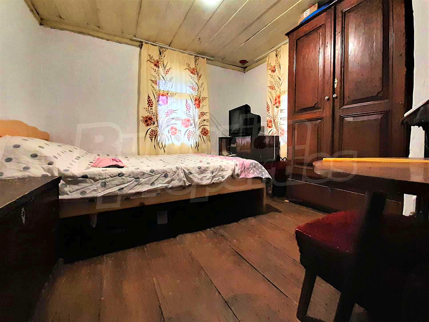 Gallery Picture 6