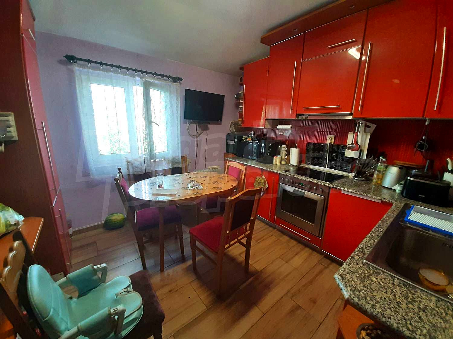 Gallery Picture 7