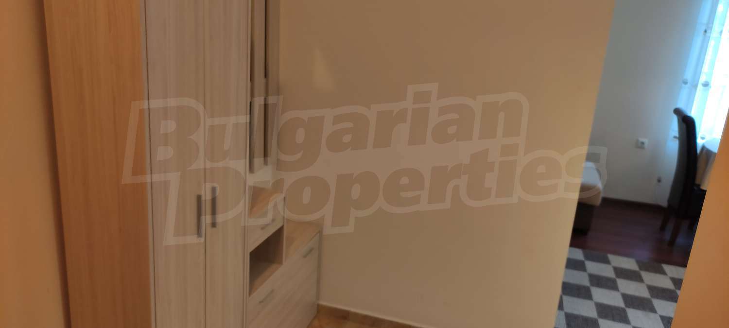 Gallery Picture 6