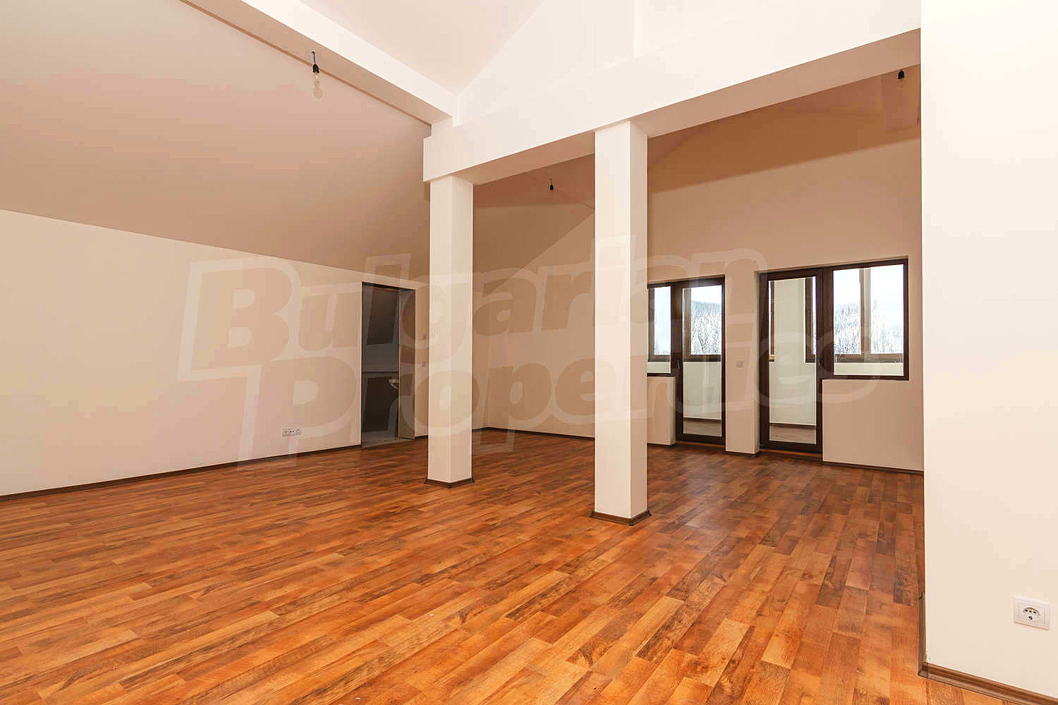 Gallery Picture 36