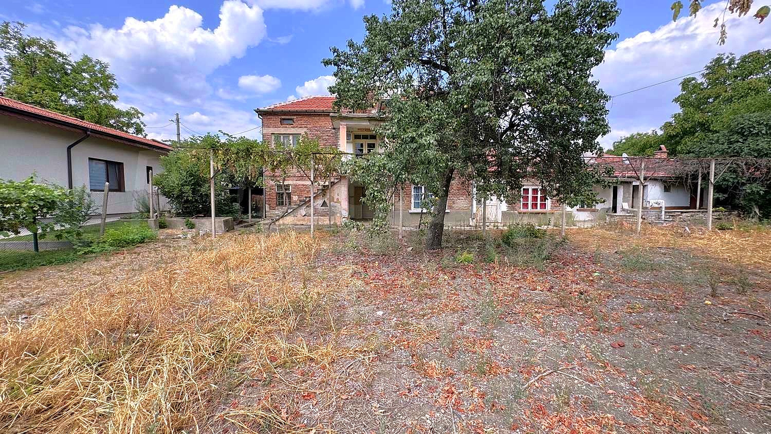 Gallery Picture 33