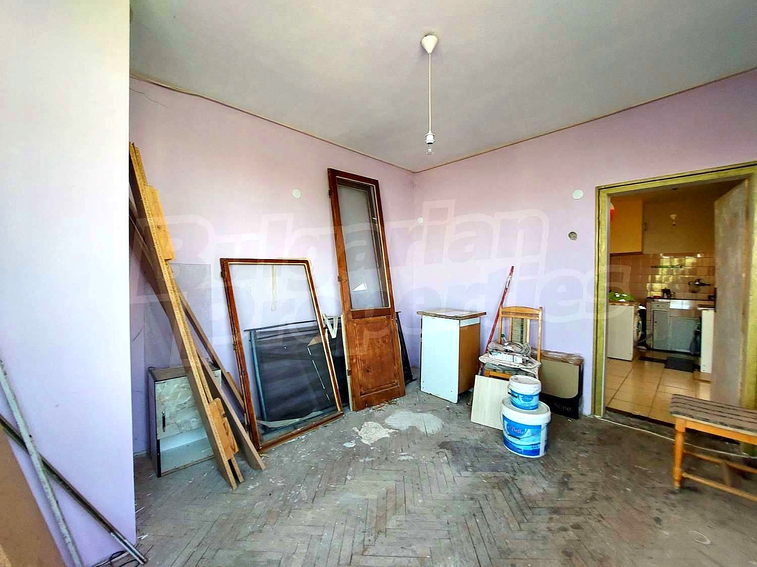 Gallery Picture 17