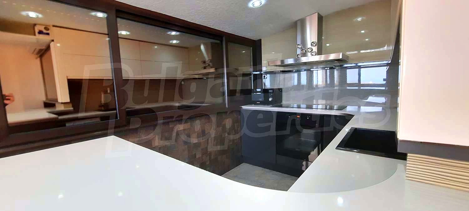 Gallery Picture 11