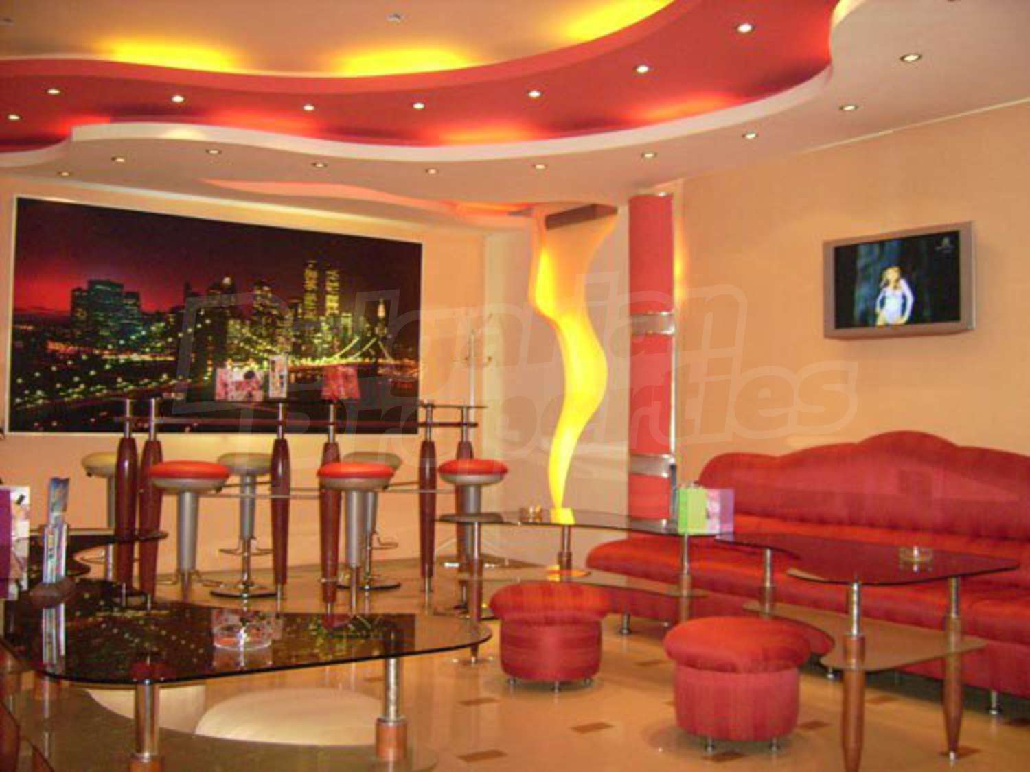 Gallery Picture 6