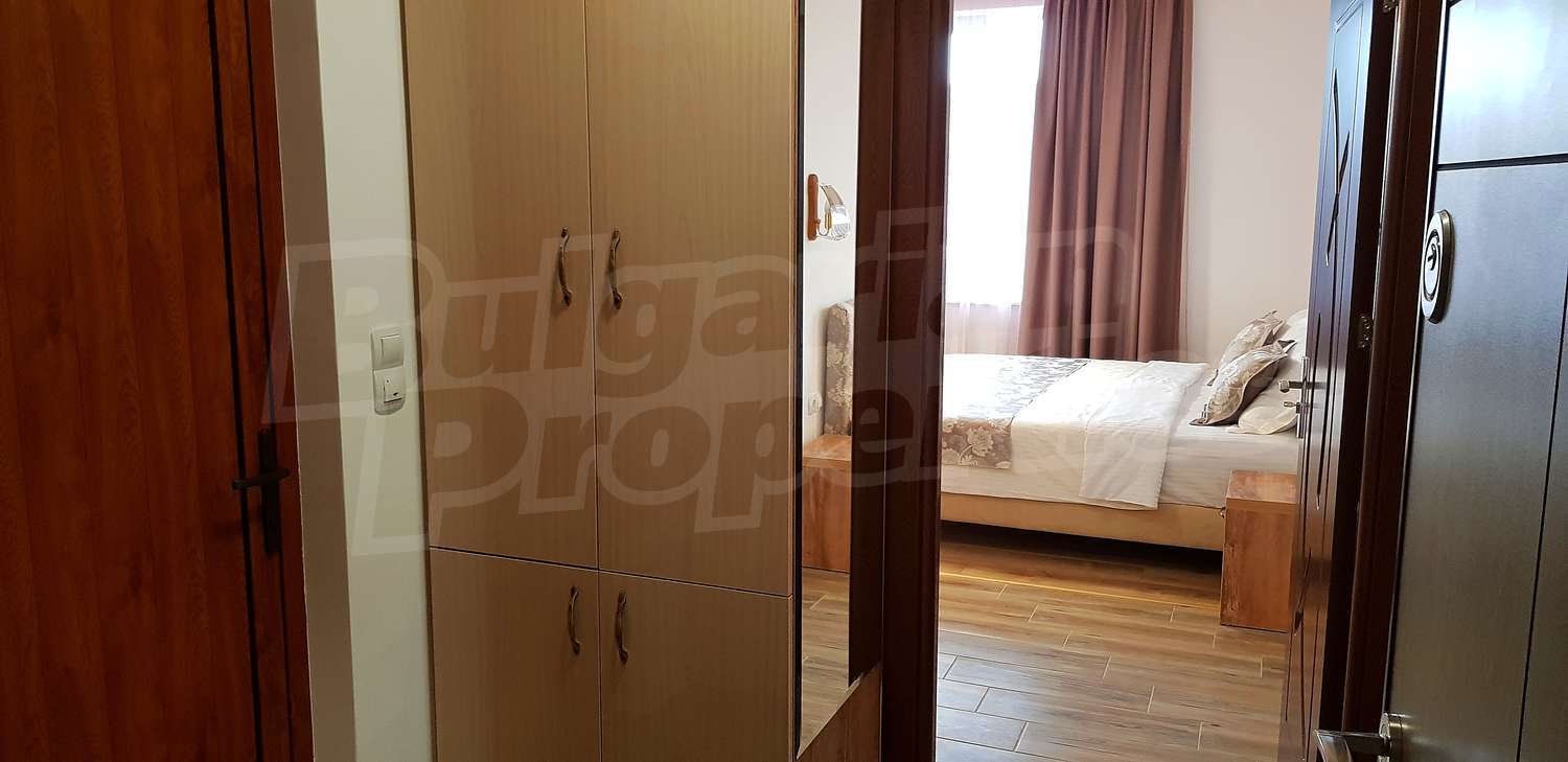 Gallery Picture 37