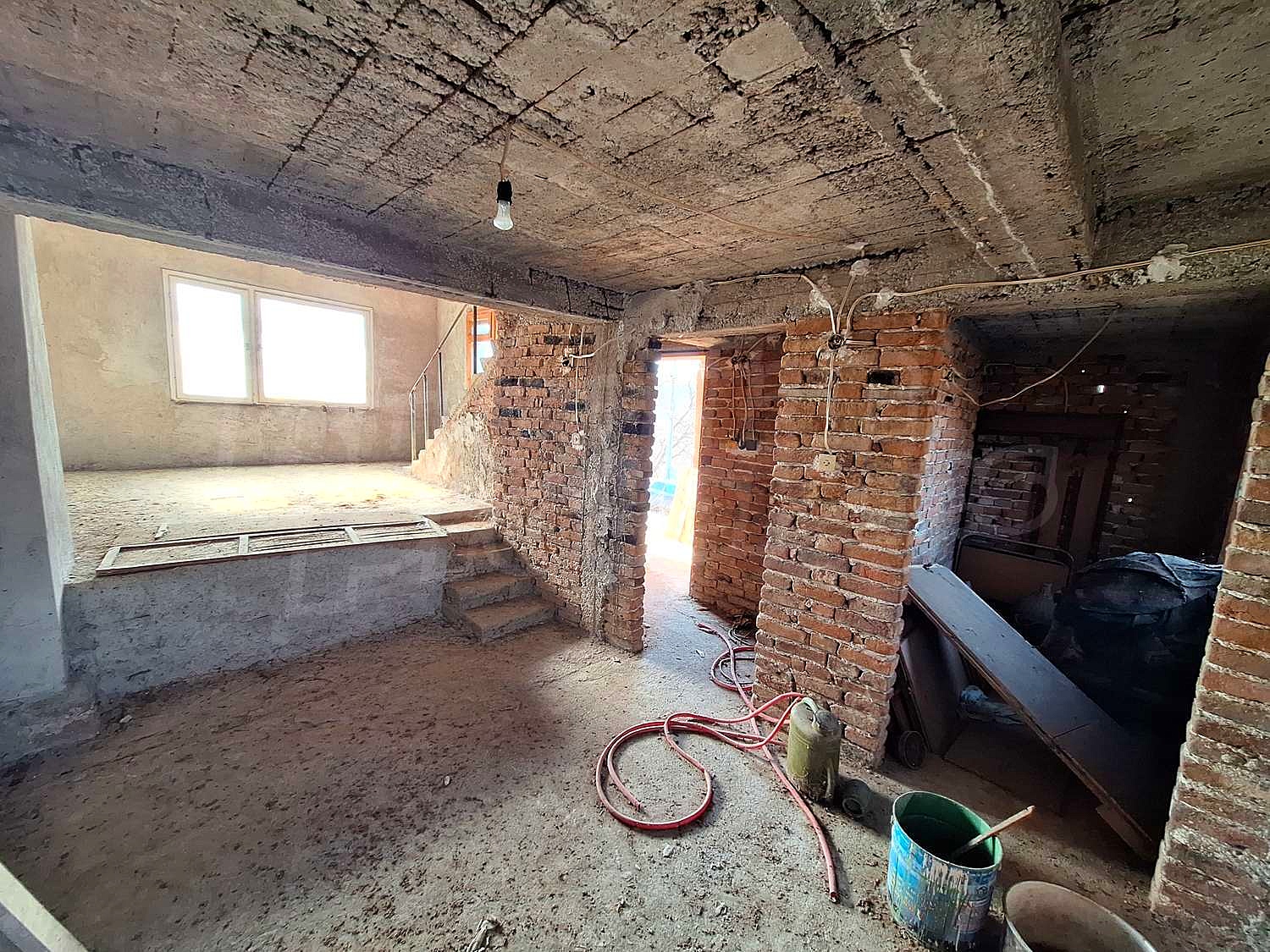 Gallery Picture 14