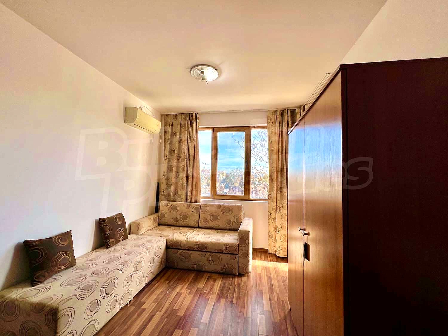 Gallery Picture 18