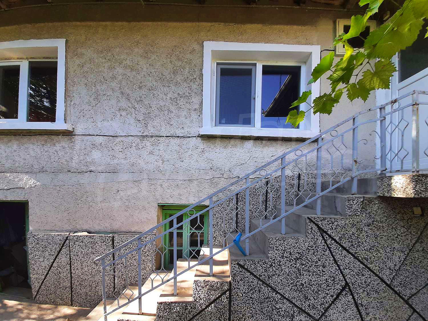 Gallery Picture 25