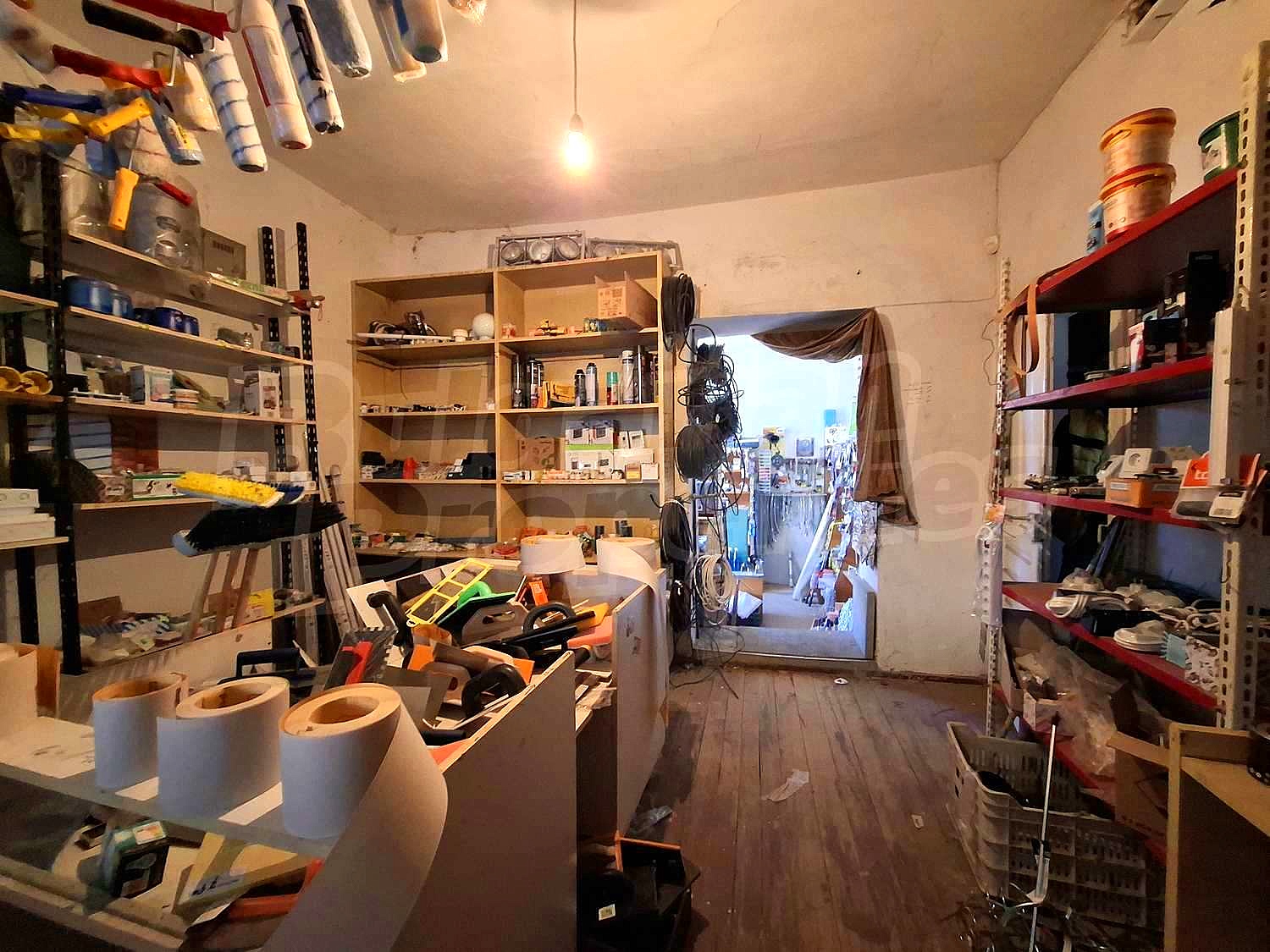 Gallery Picture 12
