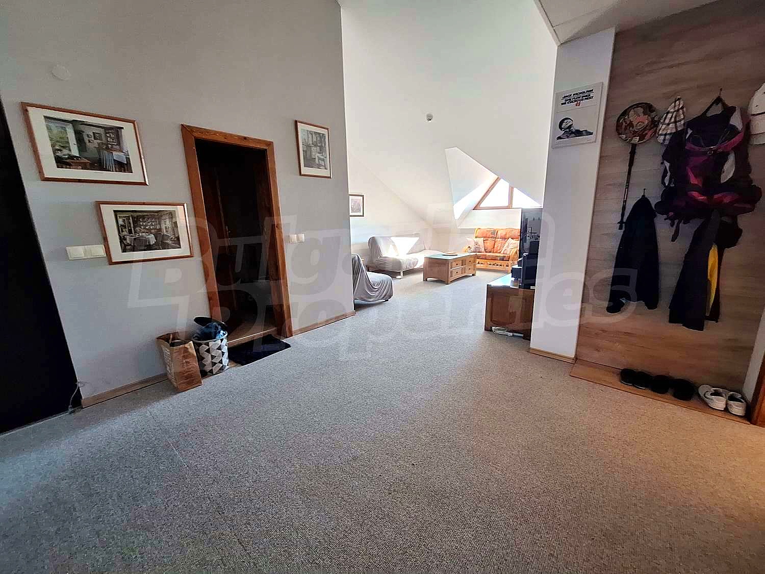Gallery Picture 18