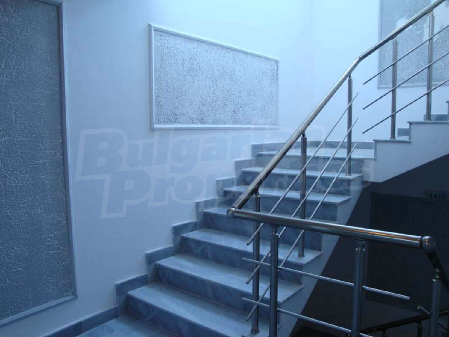 Gallery Picture 17