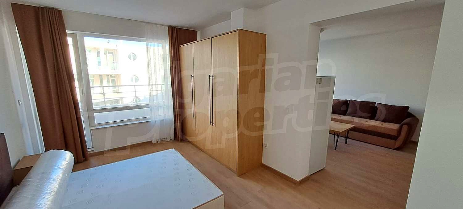 Gallery Picture 6