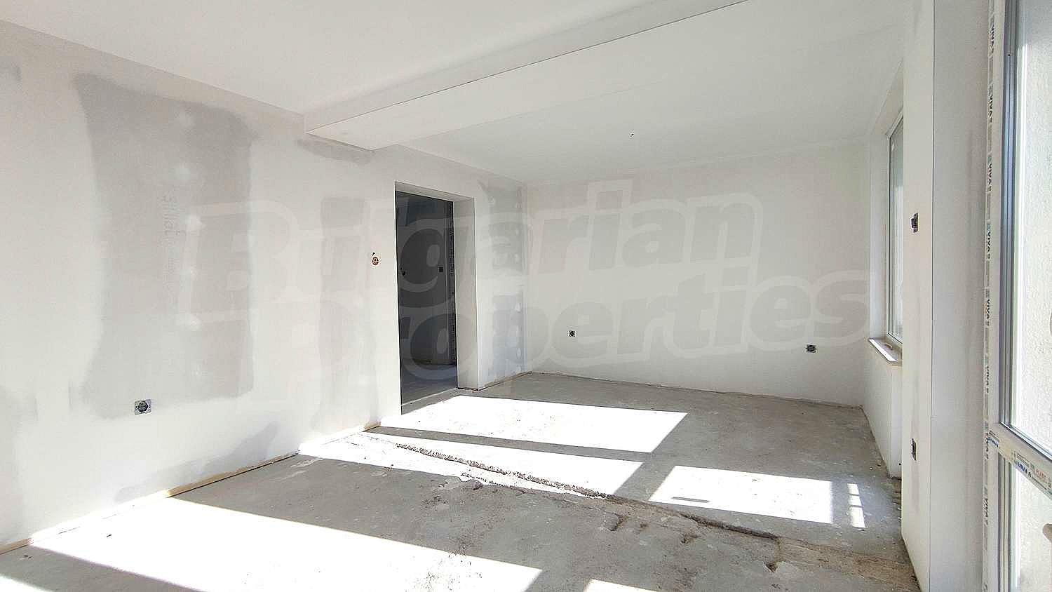 Gallery Picture 15