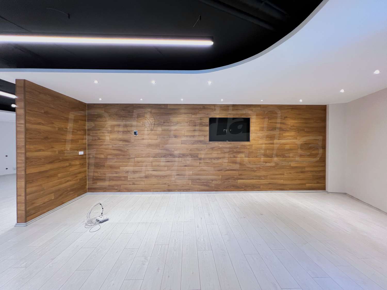 Gallery Picture 4
