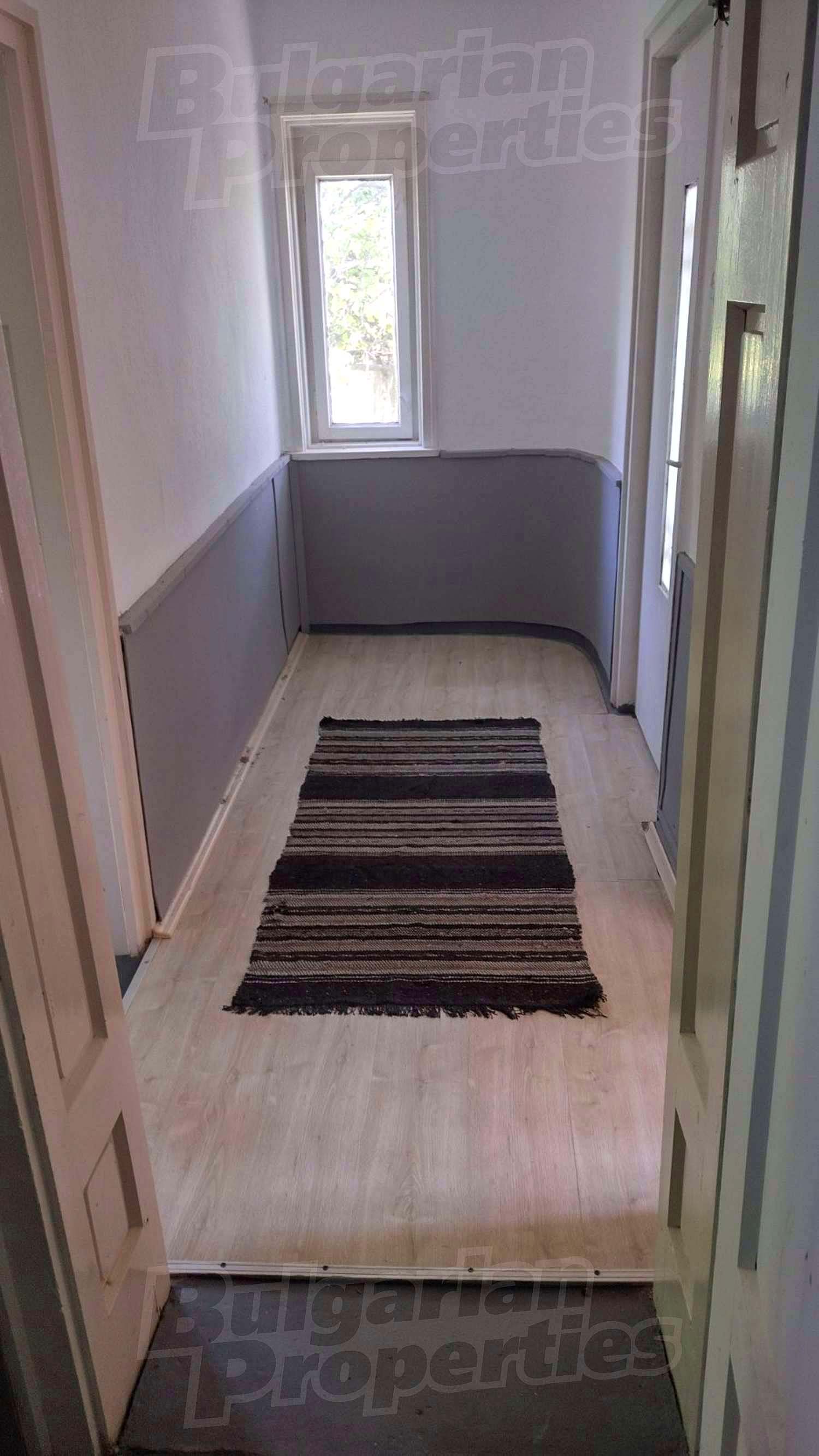 Gallery Picture 6