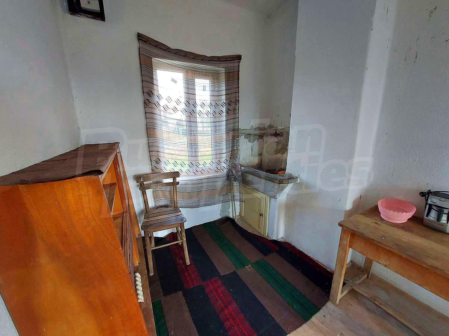 Gallery Picture 13