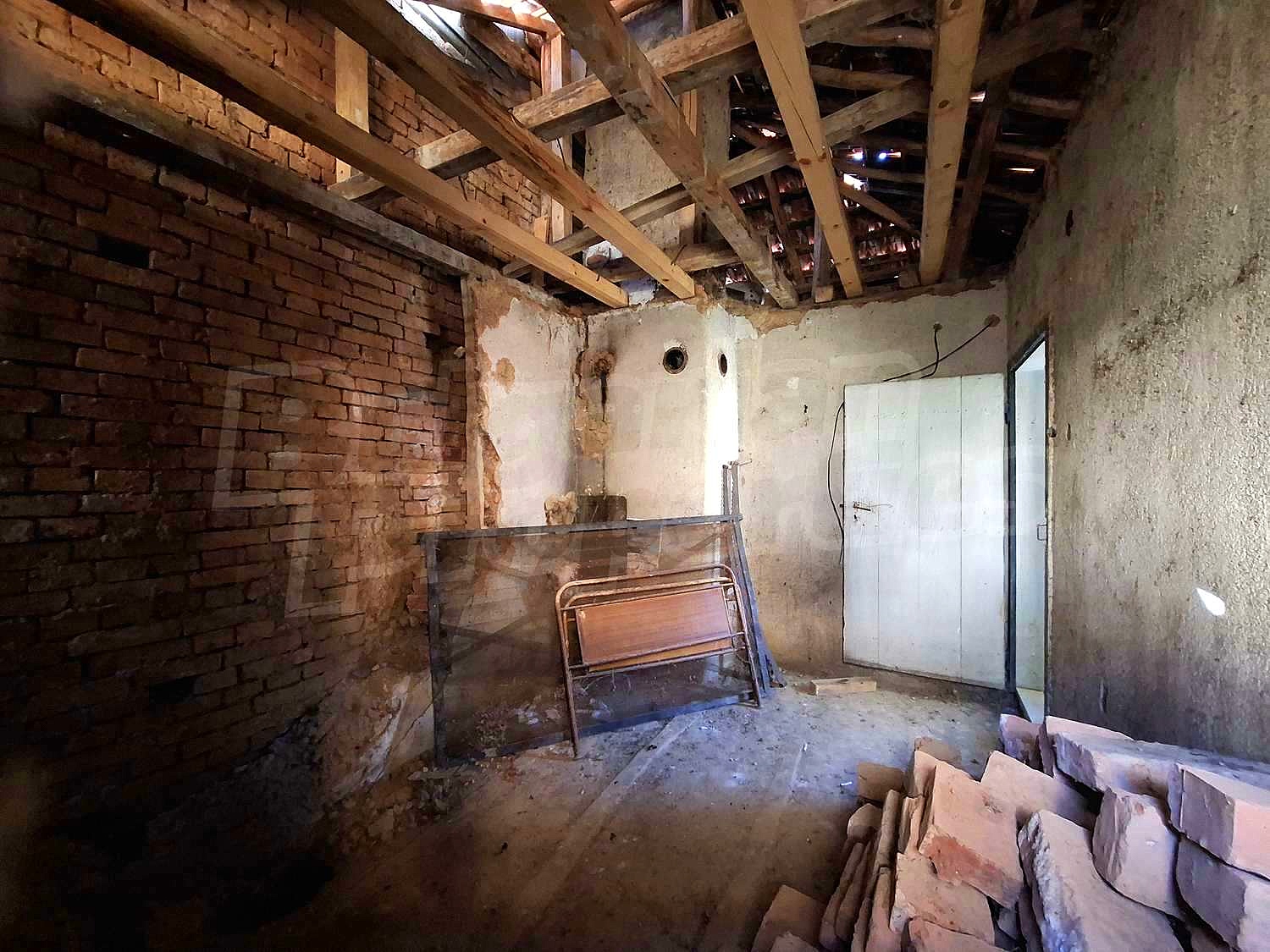 Gallery Picture 13